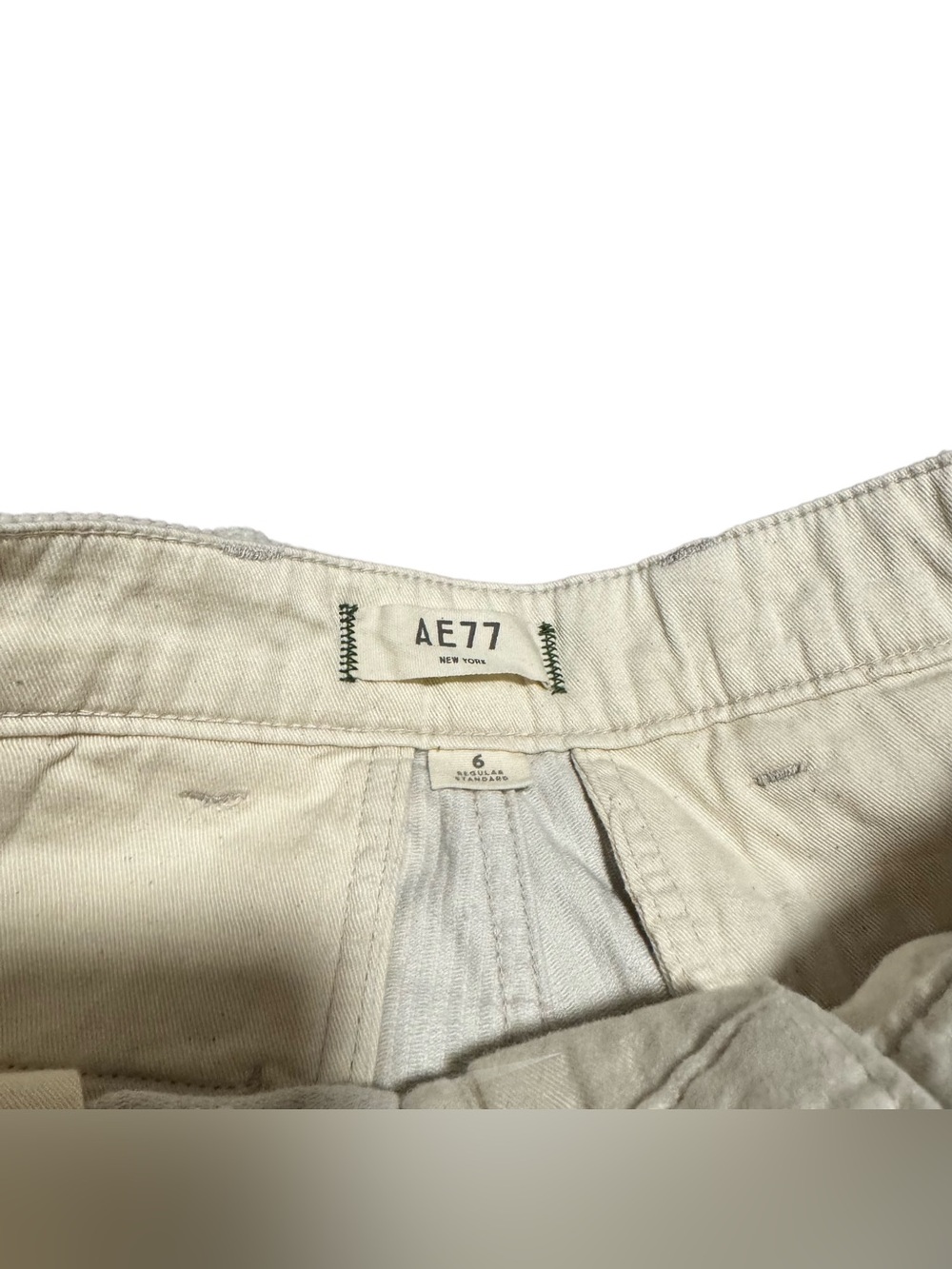 AE77 Premium Pleated Corduroy Pant American Eagle Cream High Waist Wide Leg NWT - Picture 7 of 7